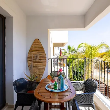 Tranquil Kyklades Bc6, Walk To *