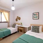 Apartment Tranquil Kyklades Bc6, Walk To Paralimni